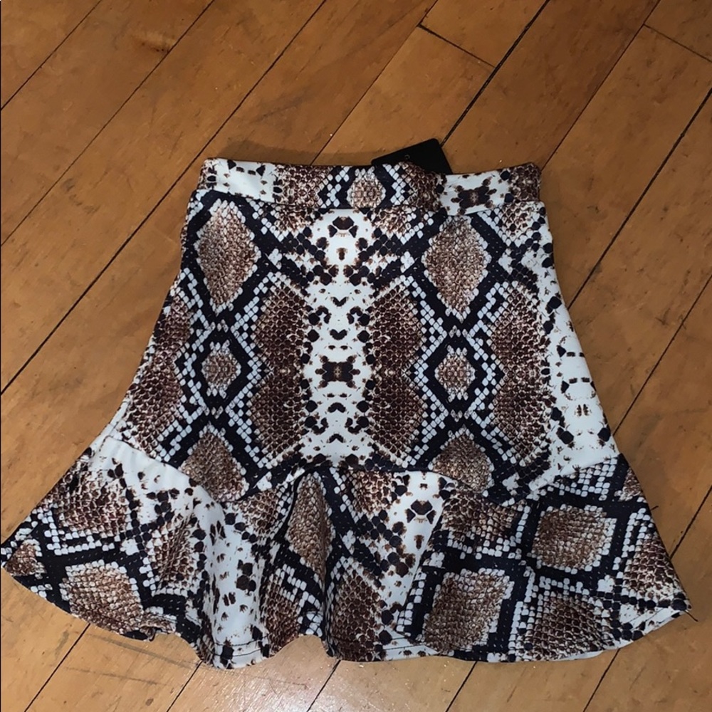 Snake print mini skirt